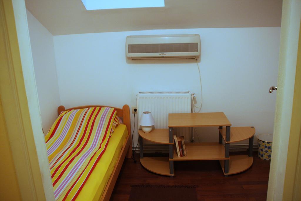 Hostel Bed N Beer Belgrado Quarto foto